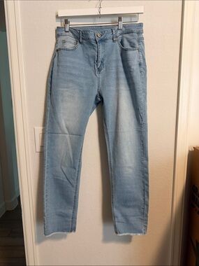 Women's Light Blue Straight Leg Jeans - Mid Rise Casual